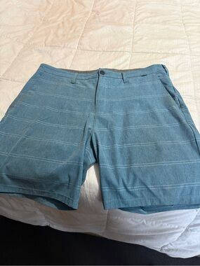Hurley Light Blue Horizontal-Strip Men’s Shorts